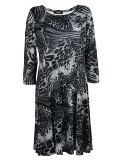 Solada Vestito maculato maniche lunghe