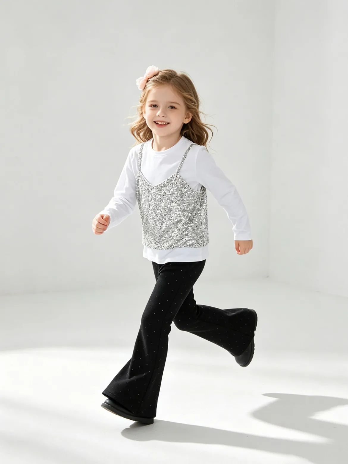 Sweet Junior Completo elegante da bambina con paillettes e pantaloni a zampa - bianco