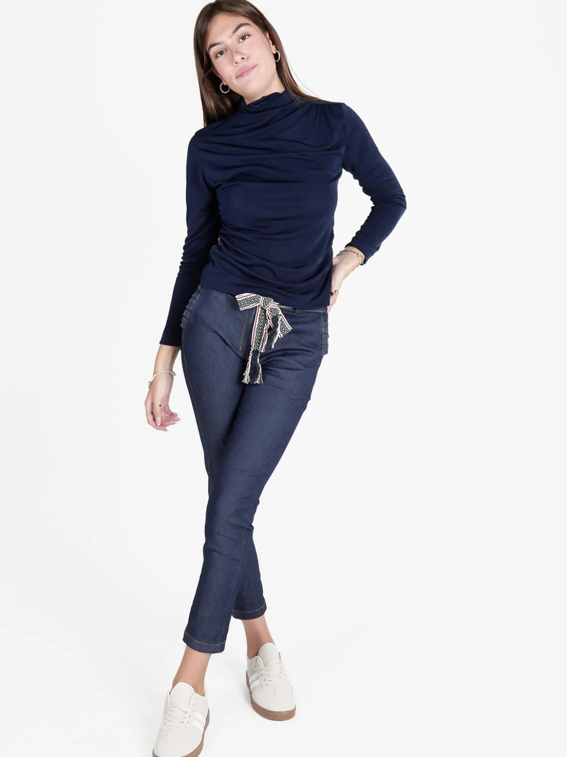 Unique Maglia donna accollata a maniche lunghe