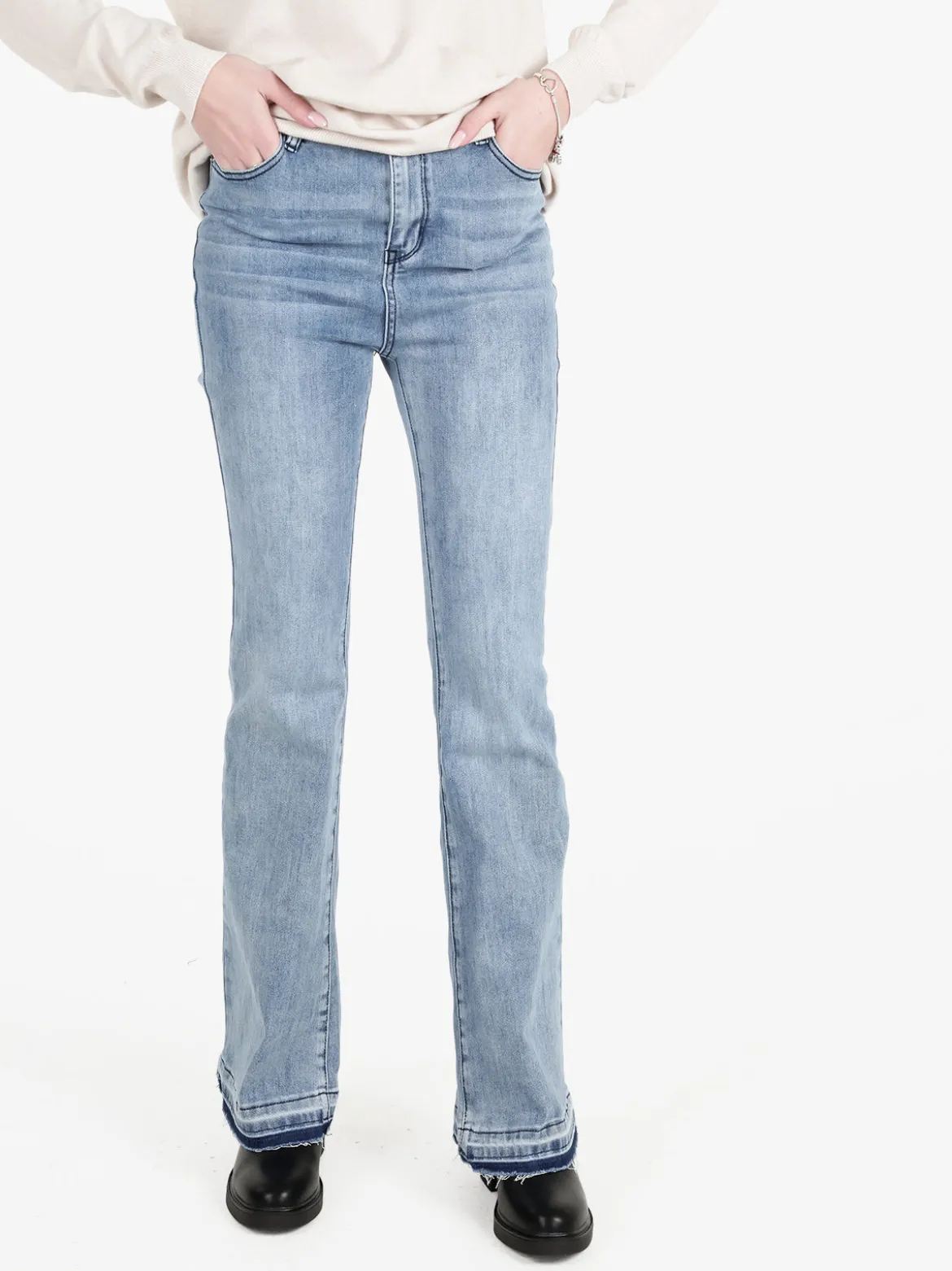 Vale Denim Jeans donna a zampa con finale sfrangiato