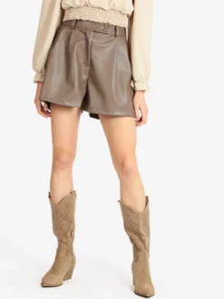 Vanita Shorts da donna in ecopelle