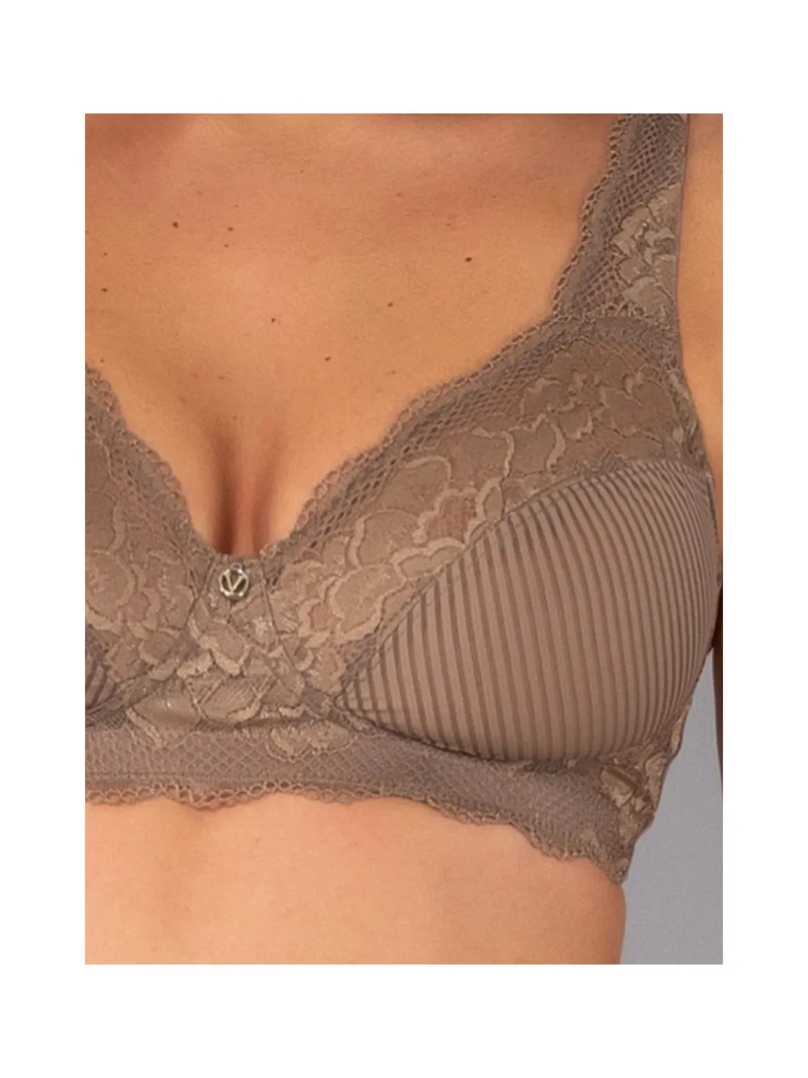 Verde Veronica AR10 Reggiseno preformato con pizzo senza ferretto coppa C - fango