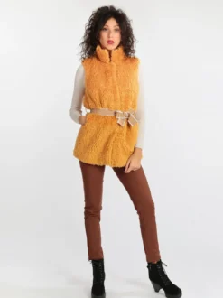 Wiya Gilet peloso con cintura